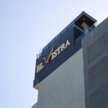 El Vistra Hotel Angeles
