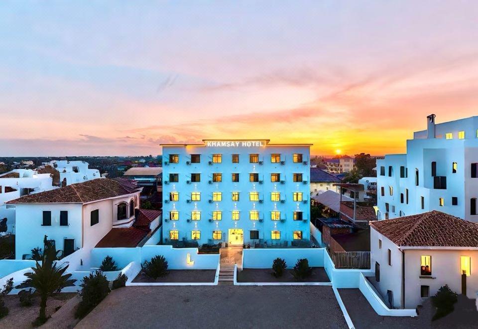 hotel overview picture