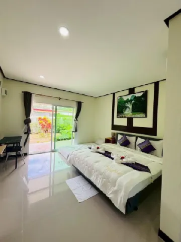3P Phuket Airport Hotel Các khách sạn gần Tổ chức Soi Dog