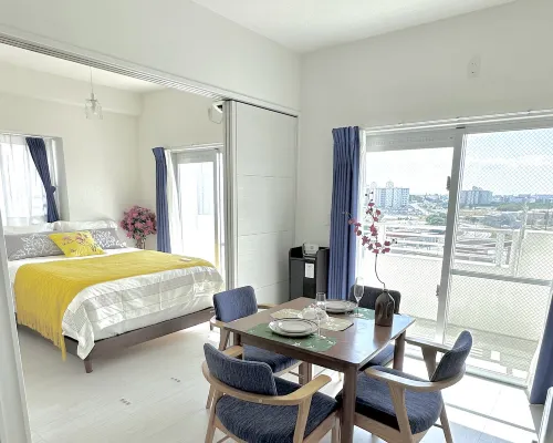 Vent du Vent Okinawa Stunning Ocean View 2BR Sleeps 6 20 min from Airport 3 min to Shopping Mall Hotels in Urasoe