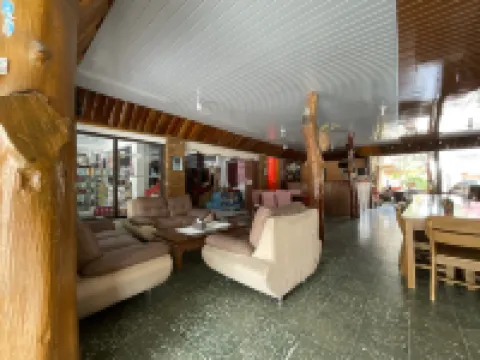 Penginapan Mafir Hotels in Samosir Regency