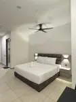 Lovecozy Home @ 22M Macalister | Studio