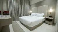 Royal Two Bedroom with Private Terrace