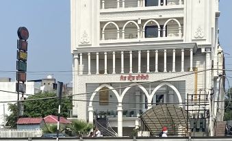 NAT GRAND REGENCY