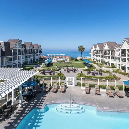 Carlsbad Inn Beach Resort
