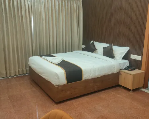 Grace Springs - Santhome Hotels near Russian Counsulate