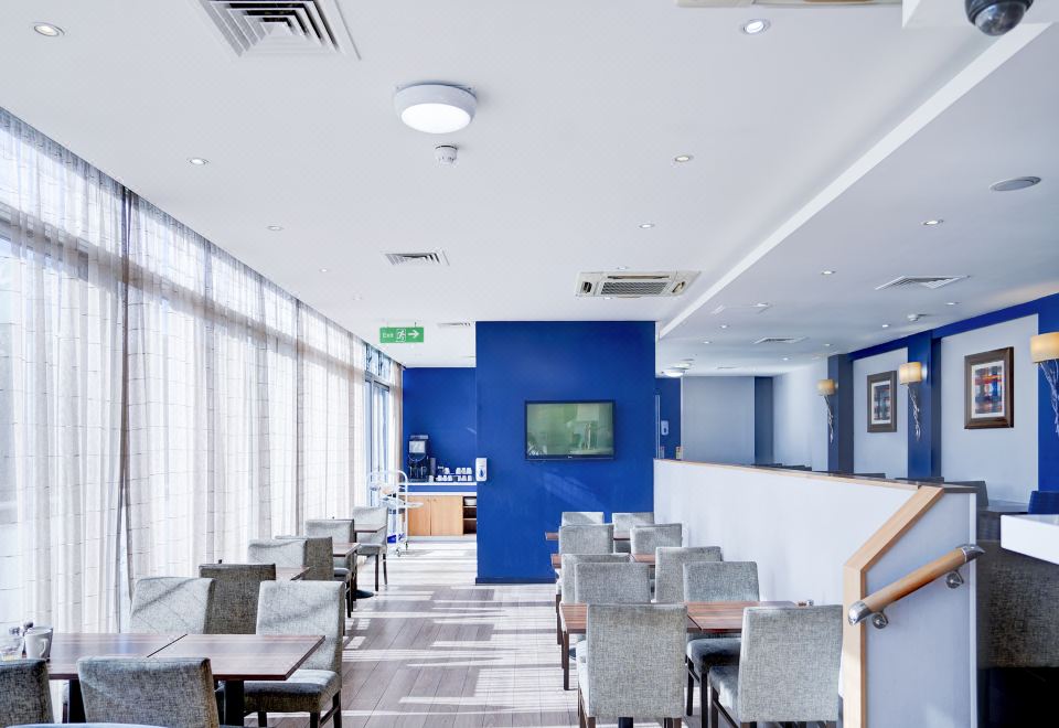 크루 호텔 객실 내부