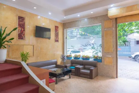 Pho Nang Motel Отели рядом с достопримечательностью «Electric Power University»