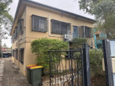 Studio room ensuite bathroom Brisbane City near Kangaroo Point and Gabba Cricket stadium 烏龍加巴酒店