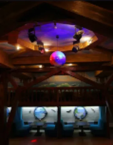 China-Kazakhstan Friendship Grand Hotel（Mahatma Gandhi Park）