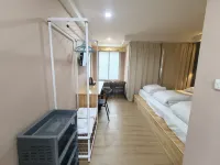 YOLO Sea Fishing Hotel