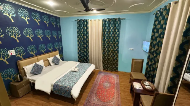 ファイジー レジデンシー