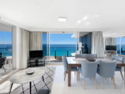 ULTIQA Beach Haven on Broadbeach Hotels in Broadbeach