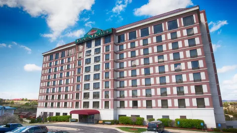 Grand Plaza Hotel & Conference Center in Branson