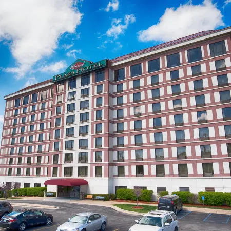 Grand Plaza Hotel & Conference Center