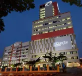 2 Bedroom Suite SeaView @ Mansion One near Gleanegles, Penang (2-6pax) - sul mare
