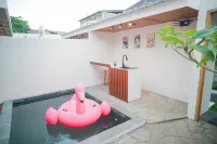 Among Villa Demangan - New