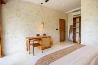 Sereno Lombok Resort