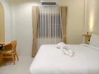 The Rim Resort