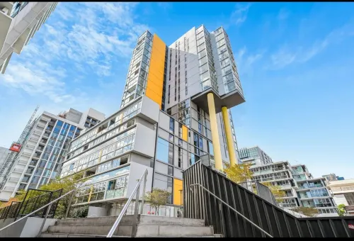 Adelaide CBD City Luxe | 2BR | Pool - เปิดใหม่