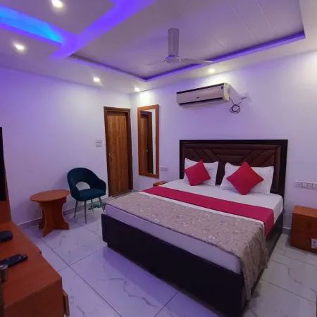HOTEL SERAJ HEIGHTS