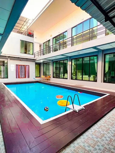 รูปภาพของThree Bridges Hotel