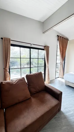 Baantonlom suvarnabhumi Отели рядом с достопримечательностью «The Holy Infant Jesus Church»