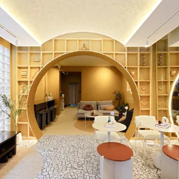 Au Luna Bangkok Hostel Отели рядом с достопримечательностью «Мечеть Тонсон»
