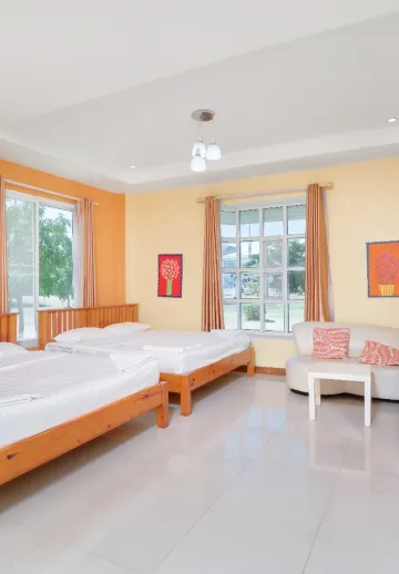 บ้านสีส้ม