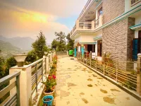 Hotel Raj Shree Palace Hotels in Guptkashi