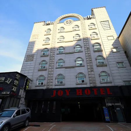 Hotel Joy Отели рядом с достопримечательностью «Национальный музей карт»