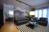 Vayavia Vine | Private 1BHK in 3BHK with Shared Kitchen & Living