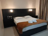 HOTEL BUANA LIPU - parking