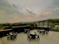 Hotel Aura Residency Haridwar - Hot Tub