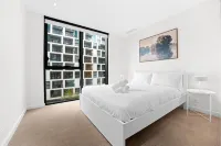 Urban Harbourside Living 2B2B1C @ Docklands Bright - 3성급