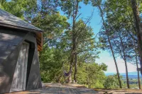 The Shroom Room | Romantic Dome with view near Smokies on Nolichucky River - Mountain view