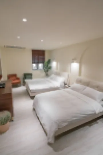 LYU WUN HOTEL