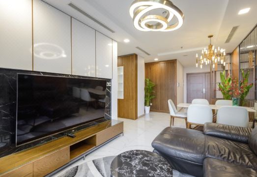 Luxury Royal Landmark 81 & Vinhomes