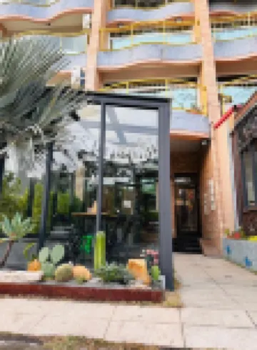 Ikhunhome Hotels in Donggang Town