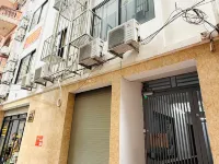 Era Apartment Thịnh Hào Các khách sạn gần Văn phòng UNDP
