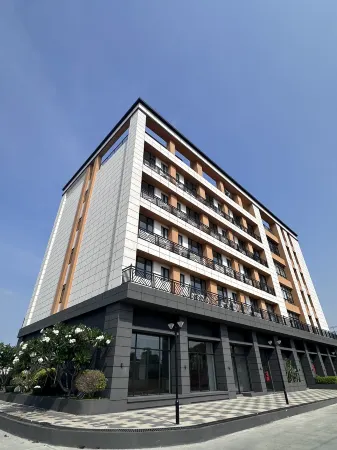 Jia Yu Four Season Resort Hotel Отели в г. Kandoeng