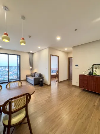 It Dust Homestay 8 - The Sky Oasis Apartment Отели в г. Xuan Quan