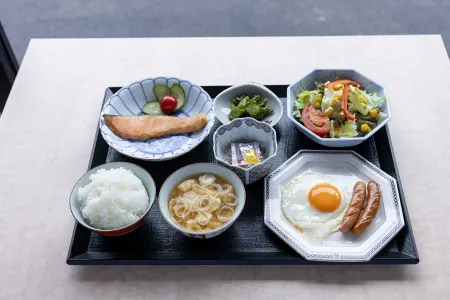 Karuizawa For Seeds Hotel Отели рядом с достопримечательностью «旧軽井沢森ノ美術館»