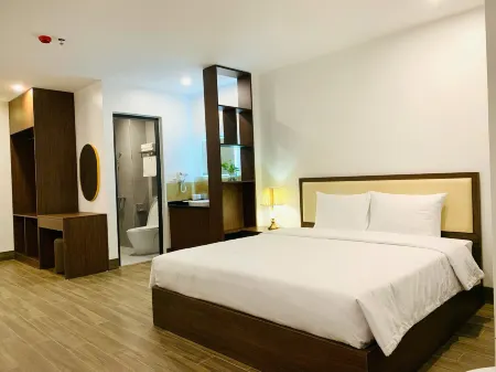 FIORUS AIRPORT HOTEL Отели рядом с Аэропорт НойБай