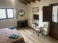Le Decime Retreat Hotels in Mascali