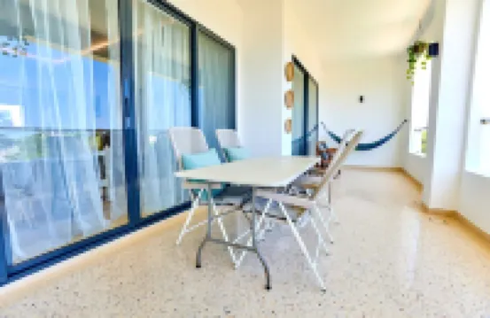 Nana's boho BeachfrontVilla w/Ac&pool