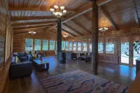 Tenzinling Luxury Villa