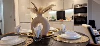 Modern 2-Bed Apartment Near Heathrow w/Parking
