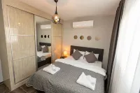 Sunshine Apartment by HolidayKeys - 3-Star