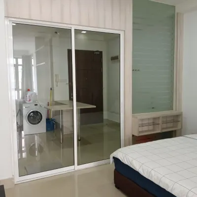 Unique Studio @Shaftsbury Cyberjaya with Wifi & Astro